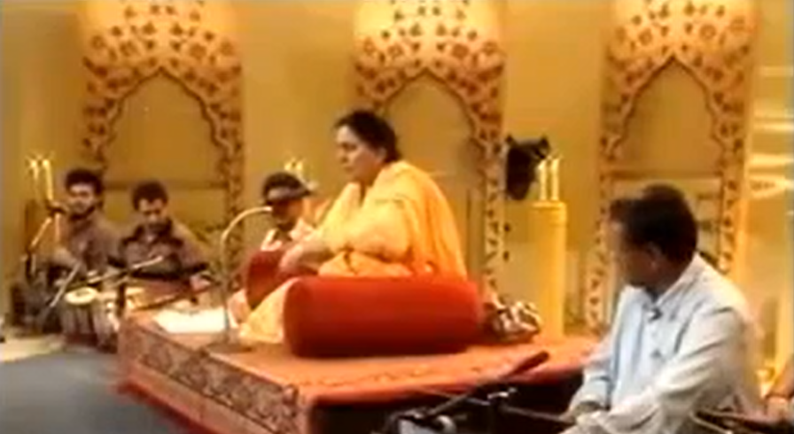 Bary Bemurawat Hain Ye Husn Waly – Suriya Multanikar