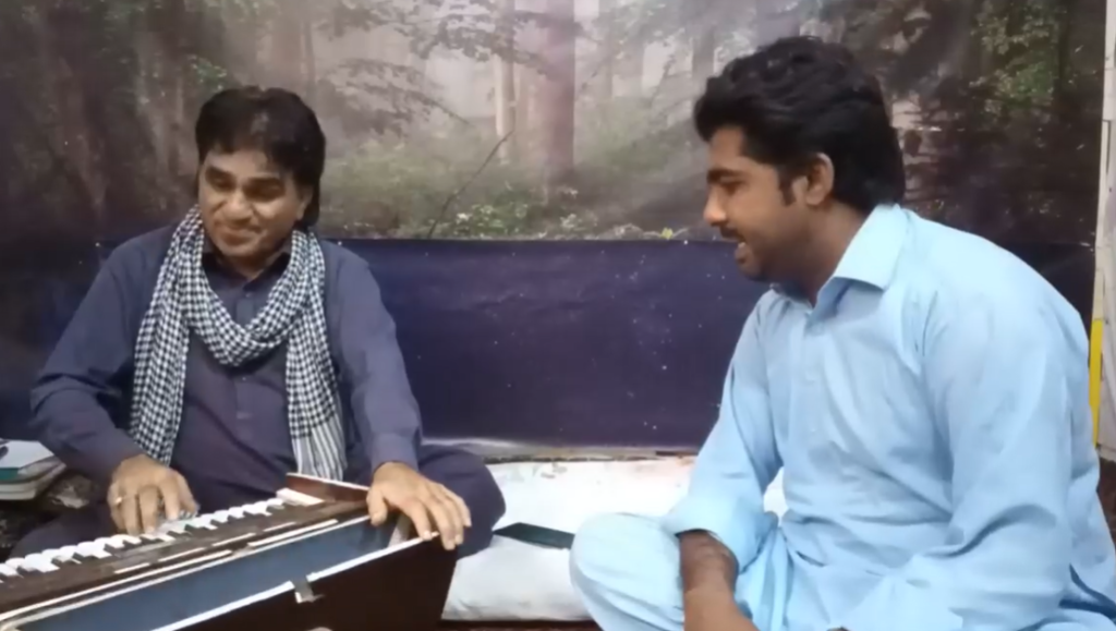 Enj lagda Chan Mahiya – Altaf Malik
