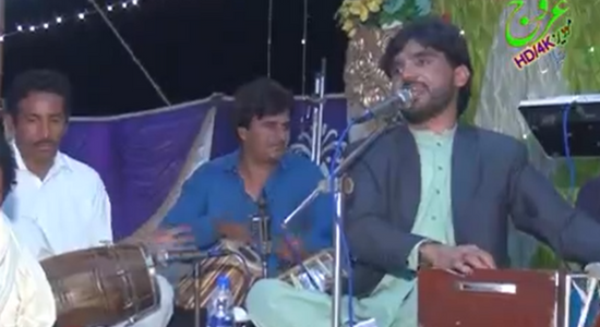 Yari Main Tedy Naal Laindi Na – Tanveer Anjum